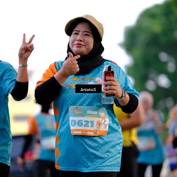 Runner Photo 8247023