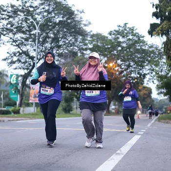 Runner Photo 8247058