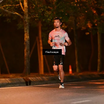 Runner Photo 8247093