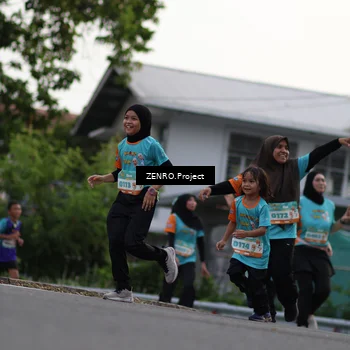 Runner Photo 8247095