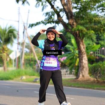 Runner Photo 8247116