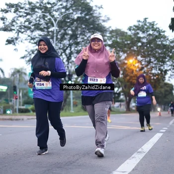 Runner Photo 8247159