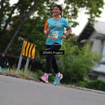 Runner Photo 8247163