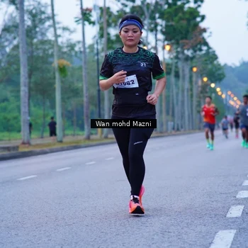 Runner Photo 8247166