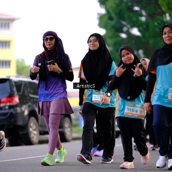 Runner Photo 8247253