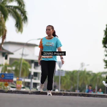 Runner Photo 8247290