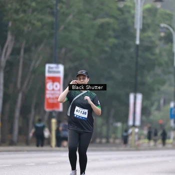Runner Photo 8247300
