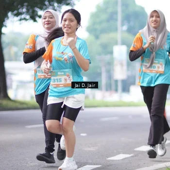 Runner Photo 8247312