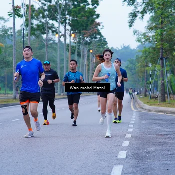 Runner Photo 8247352
