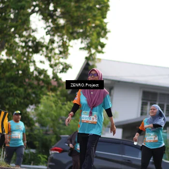 Runner Photo 8247372