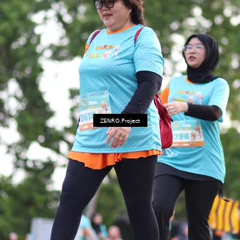Runner Photo 8247379