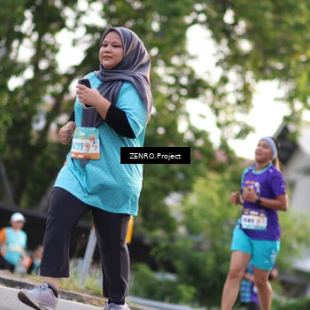 Runner Photo 8247397