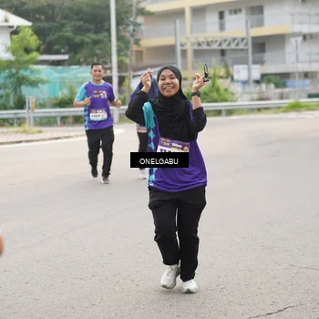 Runner Photo 8247401