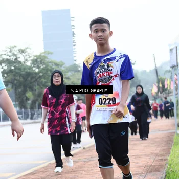 Runner Photo 8247443