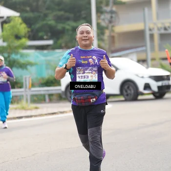 Runner Photo 8247444