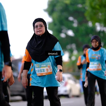 Runner Photo 8247454