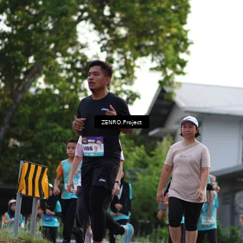 Runner Photo 8247471