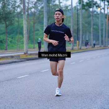 Runner Photo 8247510