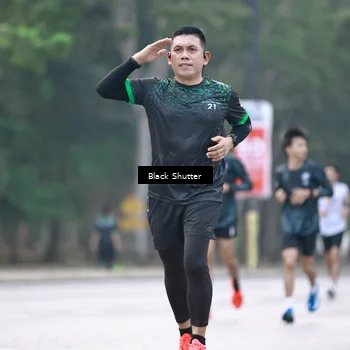 Runner Photo 8247545