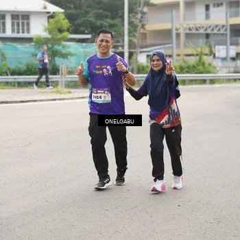Runner Photo 8247574