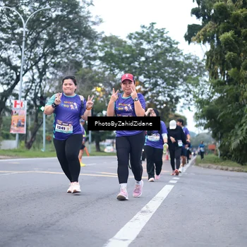 Runner Photo 8247604