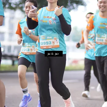 Runner Photo 8247634