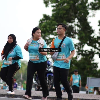 Runner Photo 8247661