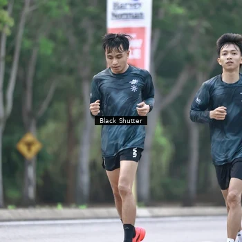 Runner Photo 8247669
