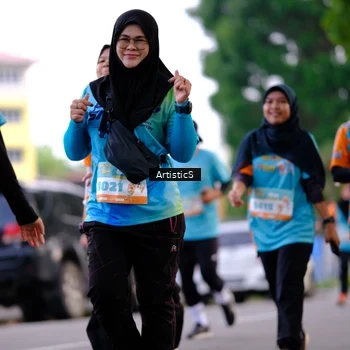 Runner Photo 8247676