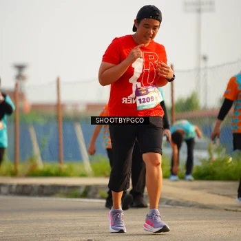 Runner Photo 8247699