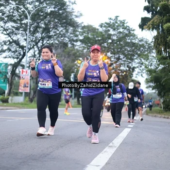 Runner Photo 8247714