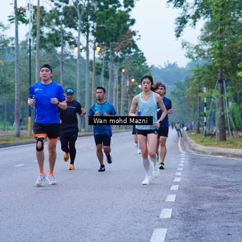 Runner Photo 8247717