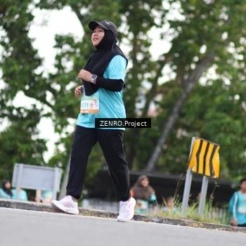 Runner Photo 8247742