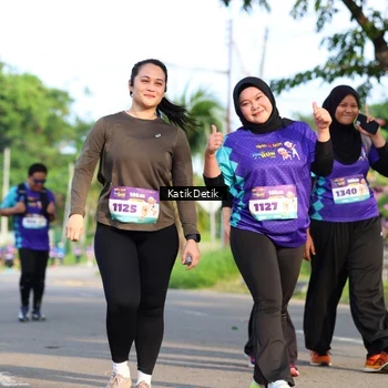 Runner Photo 8247776