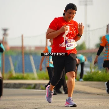 Runner Photo 8247792