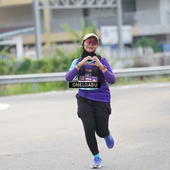 Runner Photo 8247817
