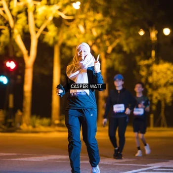 Runner Photo 8247844