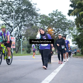 Runner Photo 8247860