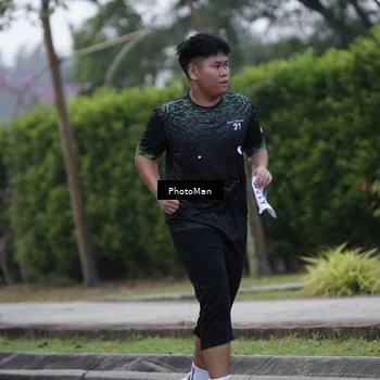Runner Photo 8247878