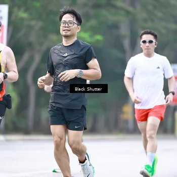 Runner Photo 8247948
