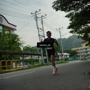 Runner Photo 8247963