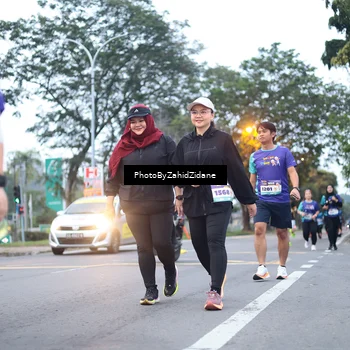 Runner Photo 8247992