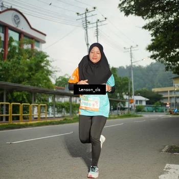Runner Photo 8248002