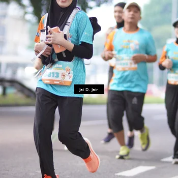 Runner Photo 8248027
