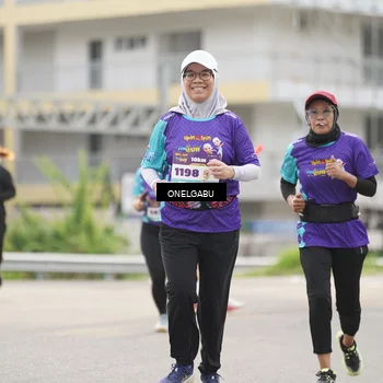 Runner Photo 8248041