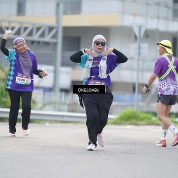 Runner Photo 8248045