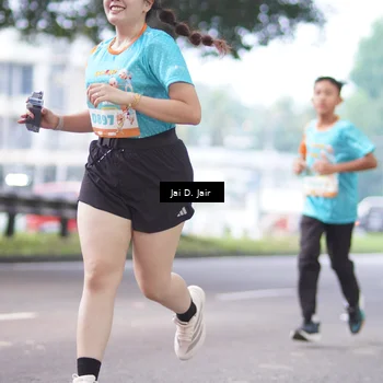 Runner Photo 8248056
