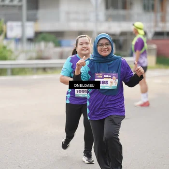Runner Photo 8248198
