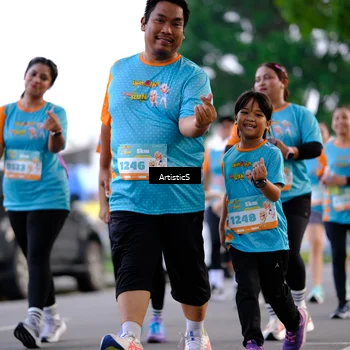 Runner Photo 8248203