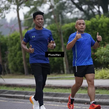 Runner Photo 8248226